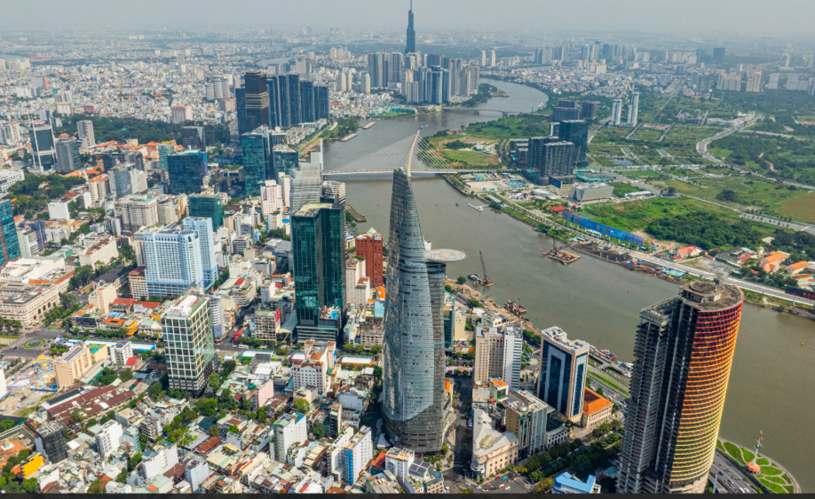 5 phút đi thăm 3 dự án nhà ở xã hội "hot" bậc nhất TP.HCM: Nơi có tiện ích như resort, nơi tỷ lệ chọi cao hơn thi đại học