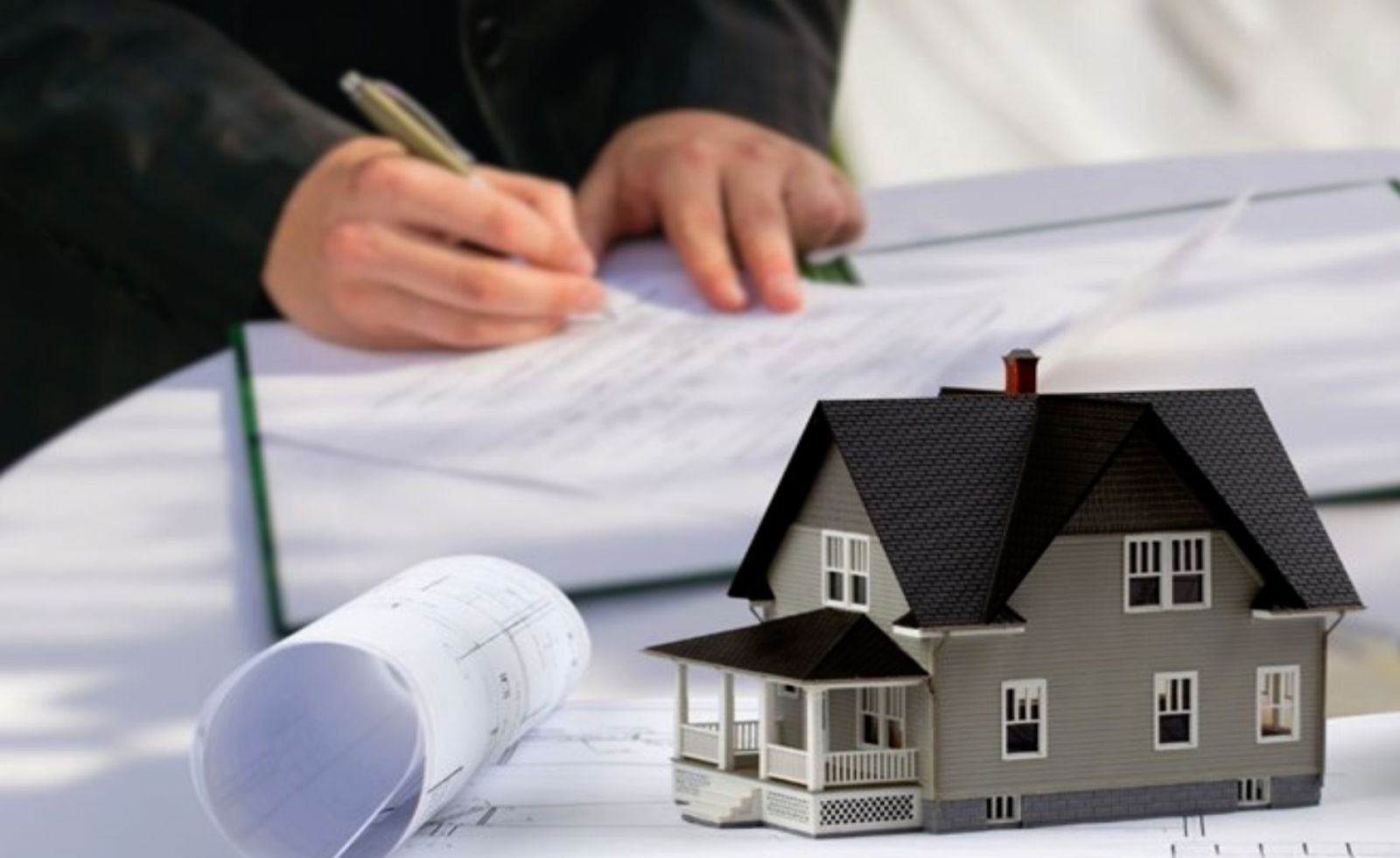 Bộ Xây dựng trả lời trường hợp không được miễn giấy phép xây dựng nhà ở riêng lẻ