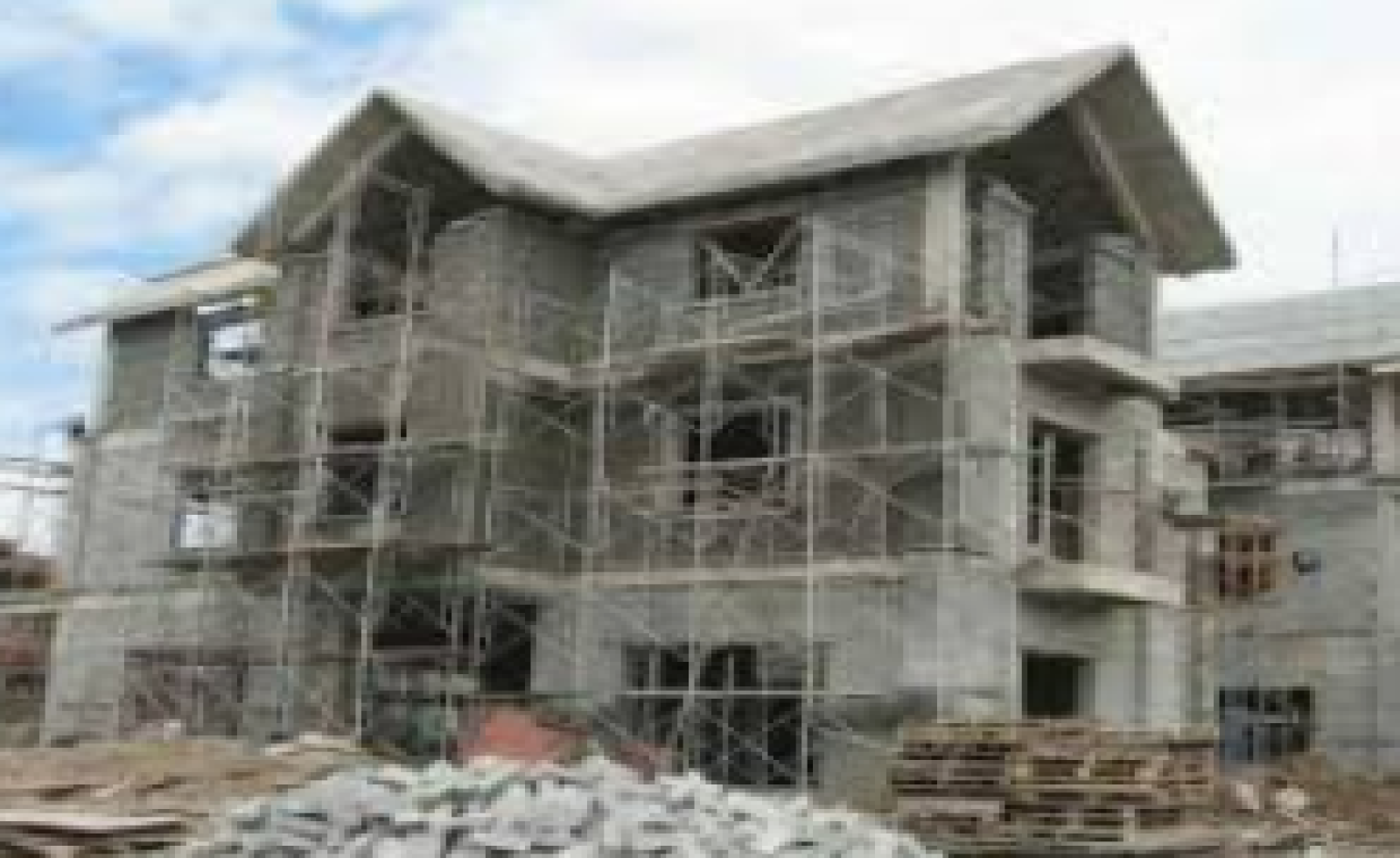 Các giấy tờ cần kiểm tra khi mua nhà tại dự án đang xây