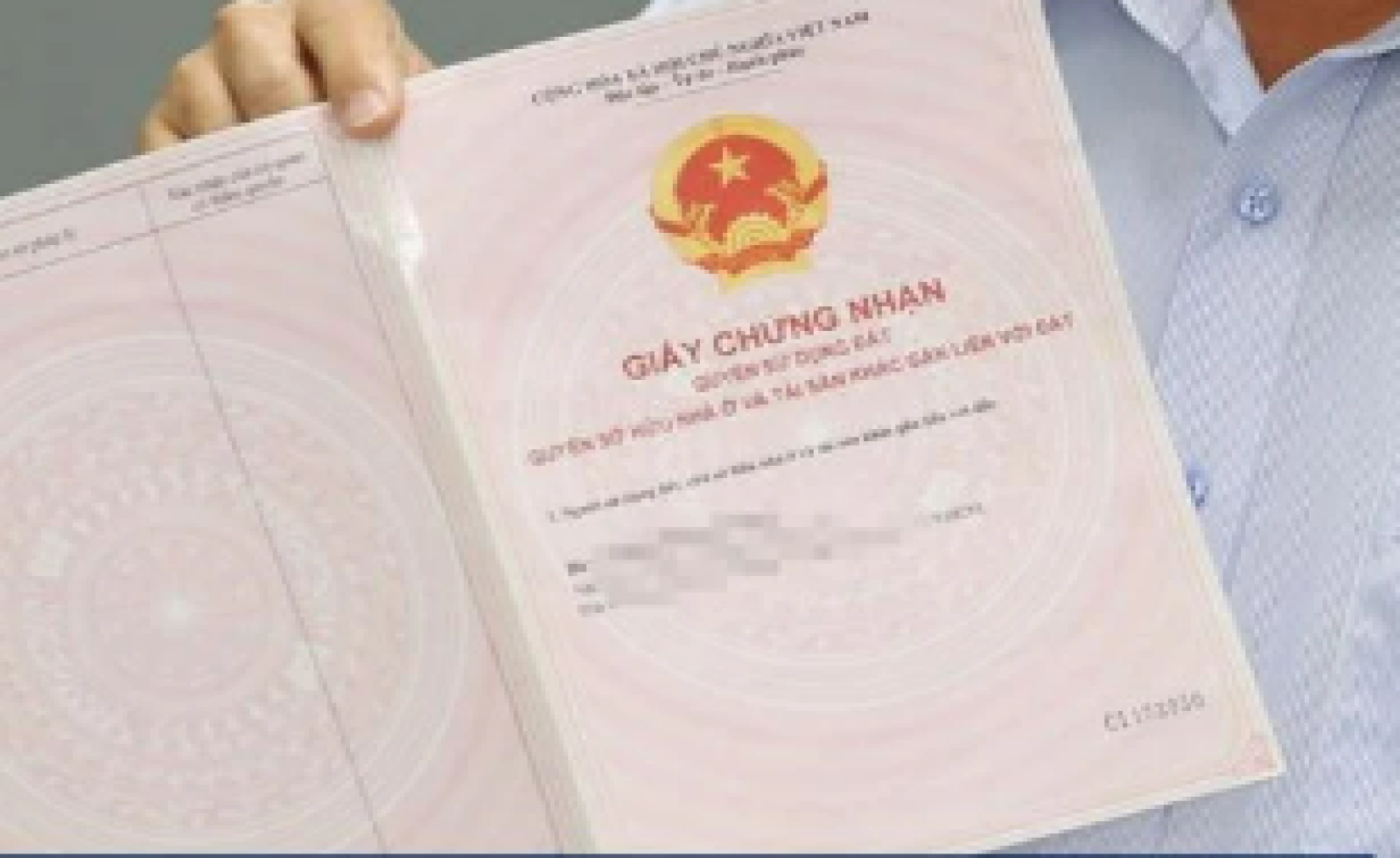 Chồng đứng tên sổ đỏ vợ có quyền gì không? Vợ chồng cùng đứng tên sổ đỏ được không?