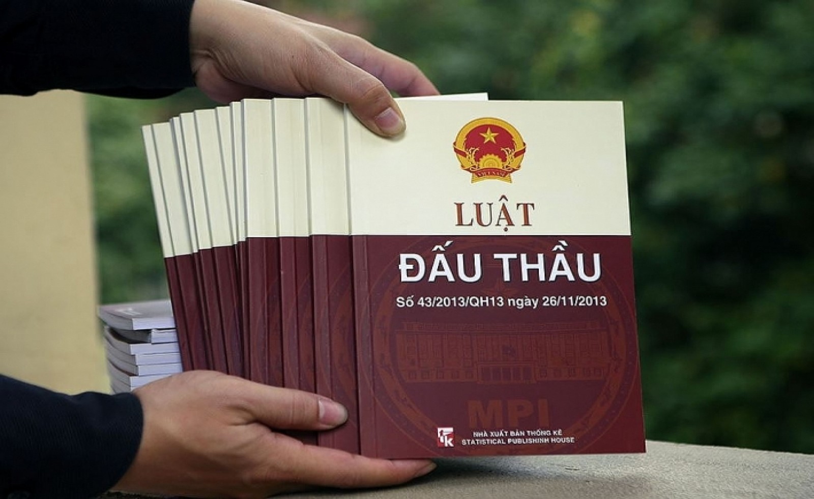 Doanh nghiệp dự án vốn tư nhân có bắt buộc tuân thủ Luật Đấu thầu?