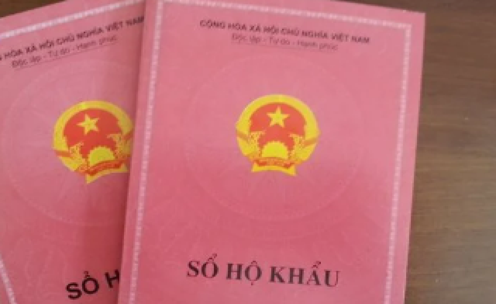 Được tách hộ để đăng ký thường trú tại cùng một chỗ ở hợp pháp khi nào? Điều kiện tách hộ khẩu cùng nhà là gì?