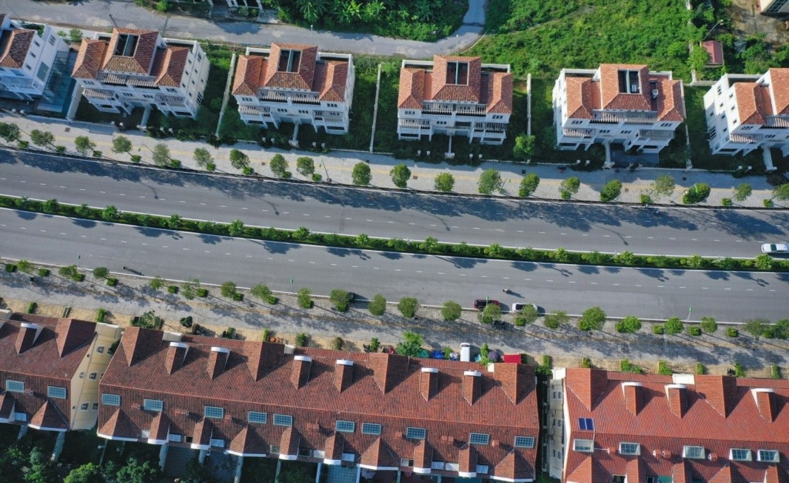 Giao dịch biệt thự, liền kề tại Hà Nội giảm 74%