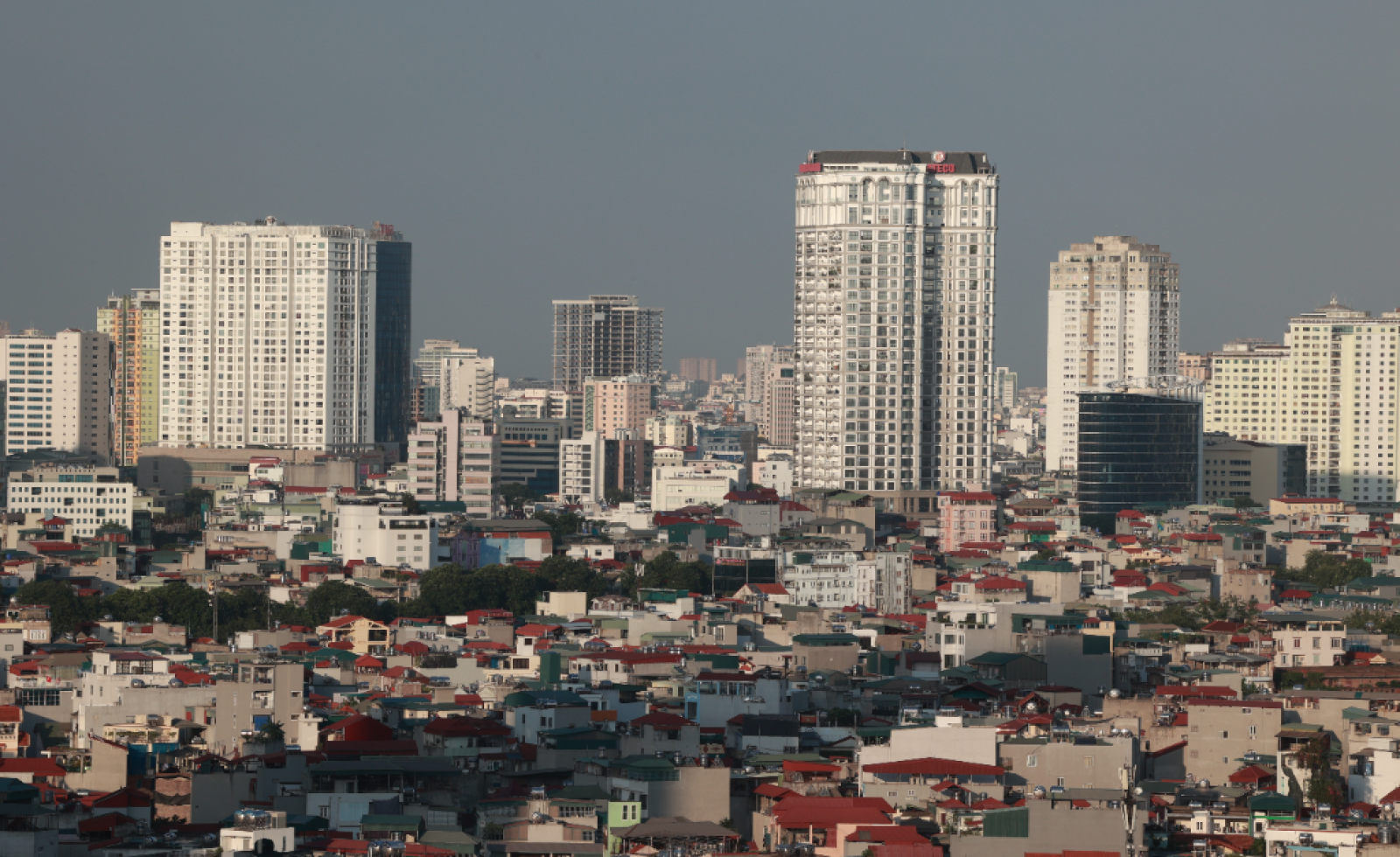 Khi lãi suất trở thành "công tắc" điều tiết thị trường bất động sản