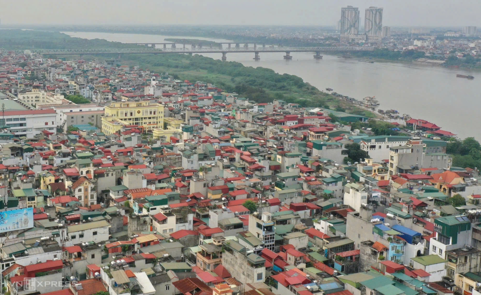 Nên chi 'mạnh tay' cho nhà ở hay tiết kiệm để tự do tài chính sớm?