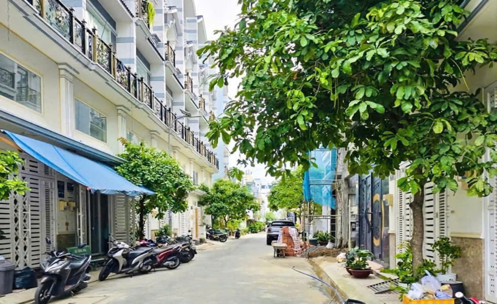 Nhà trong hẻm có thực sự khó bán? Những yếu tố quyết định giá trị
