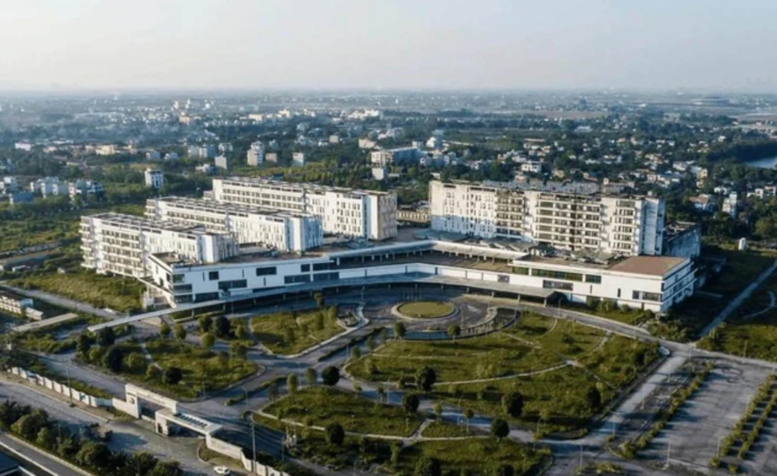 Ninh Bình xuất hiện mô hình “làng trị liệu” giữa trung tâm y tế vùng Thủ đô