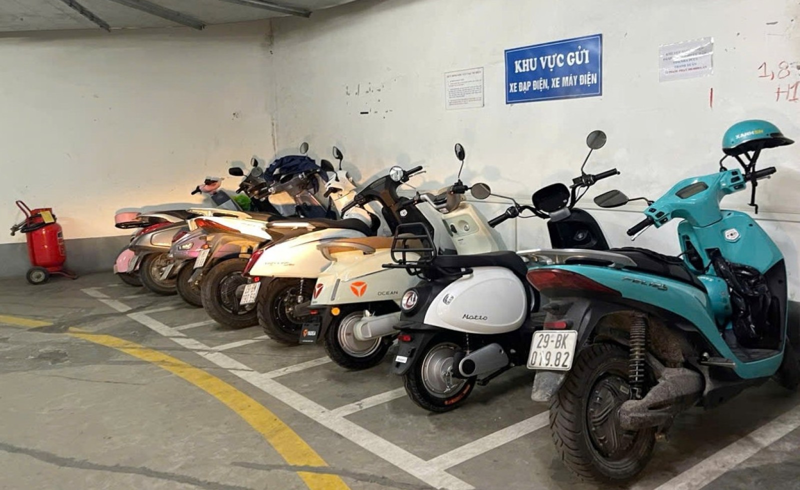 Sắp có quy chuẩn về trạm sạc xe điện trong chung cư