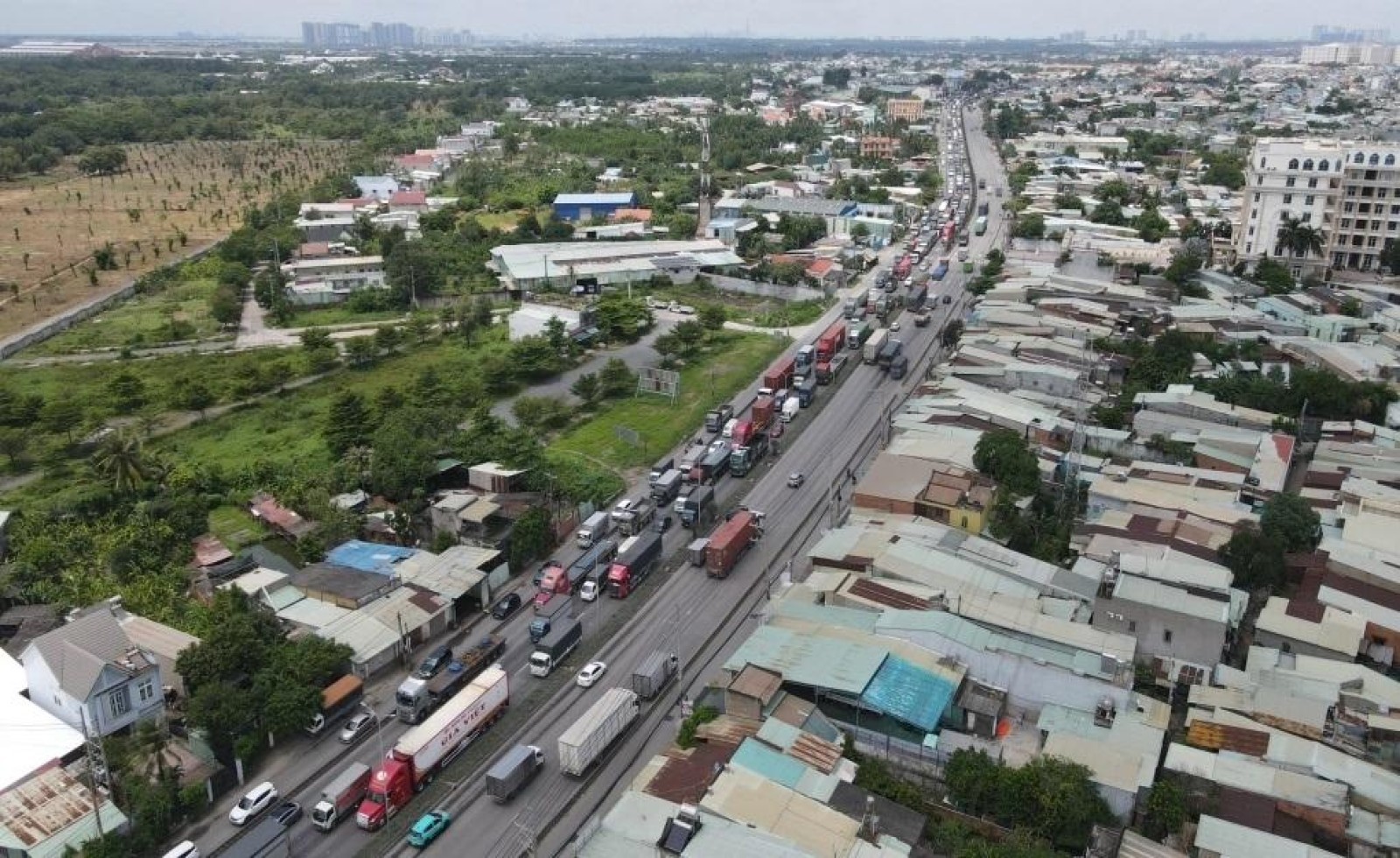 Sau Sáp Nhập, Đô Thị Vệ Tinh Nào Của TP.HCM Tăng Tốc Trên Thị Trường Bất Động Sản?