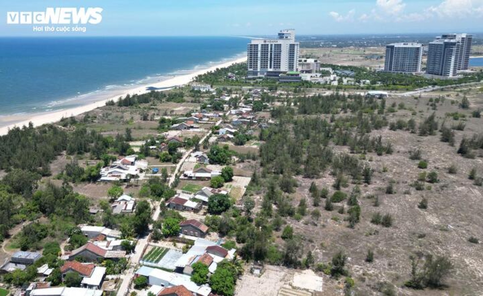 Sống 'treo' trong vùng dự án 4 tỷ USD, dân mỏi mòn chờ tái định cư