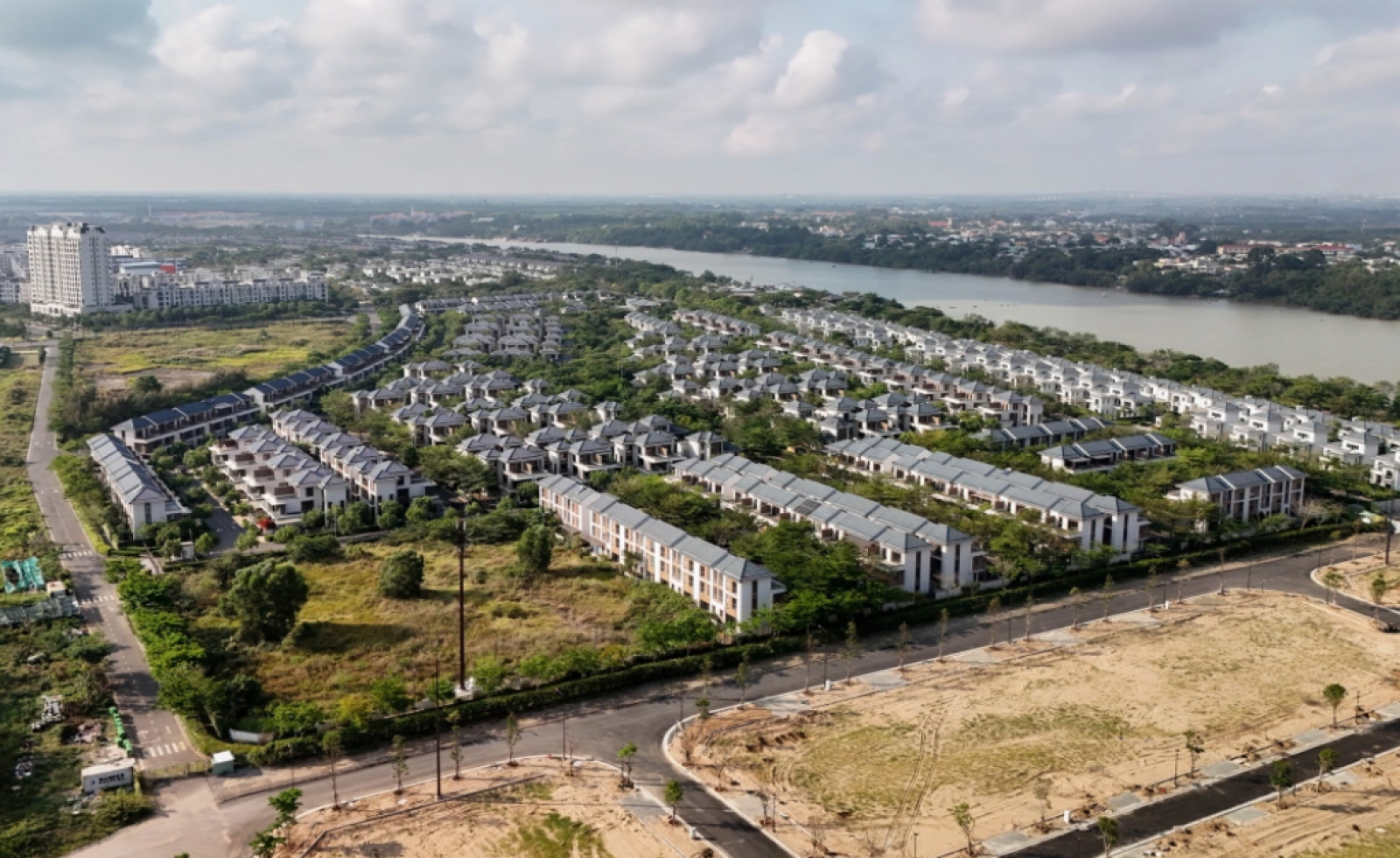 Sức hấp thụ nhà đất quý I giảm xuống 15-20%