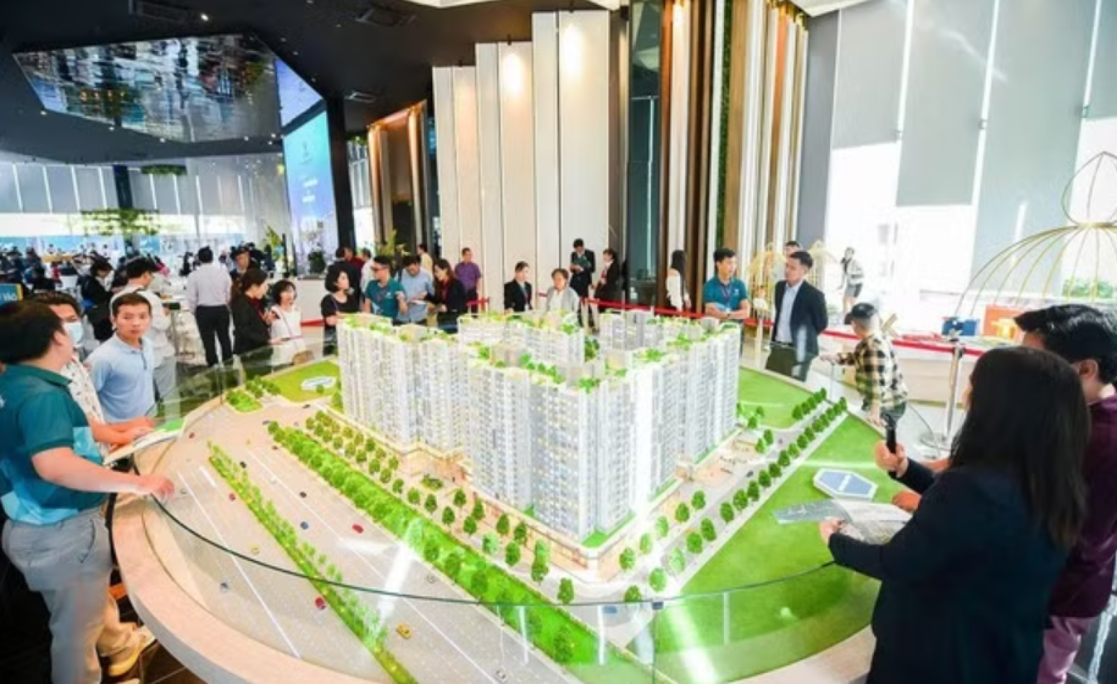 Thấy gì về dòng vốn đang đổ vào bất động sản?