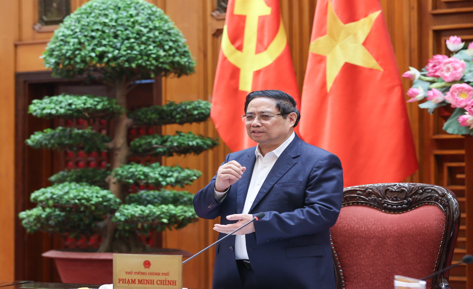 Thủ tướng: Nâng trần thu nhập được mua nhà ở xã hội