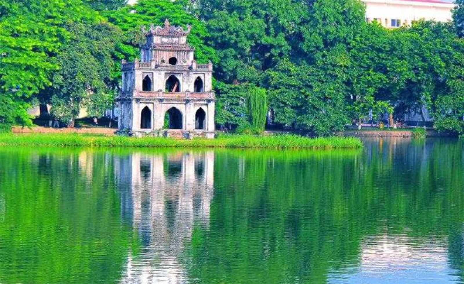 Tiền đền bù 400 tỷ hồ Gươm có phải đóng thuế TNCN không?