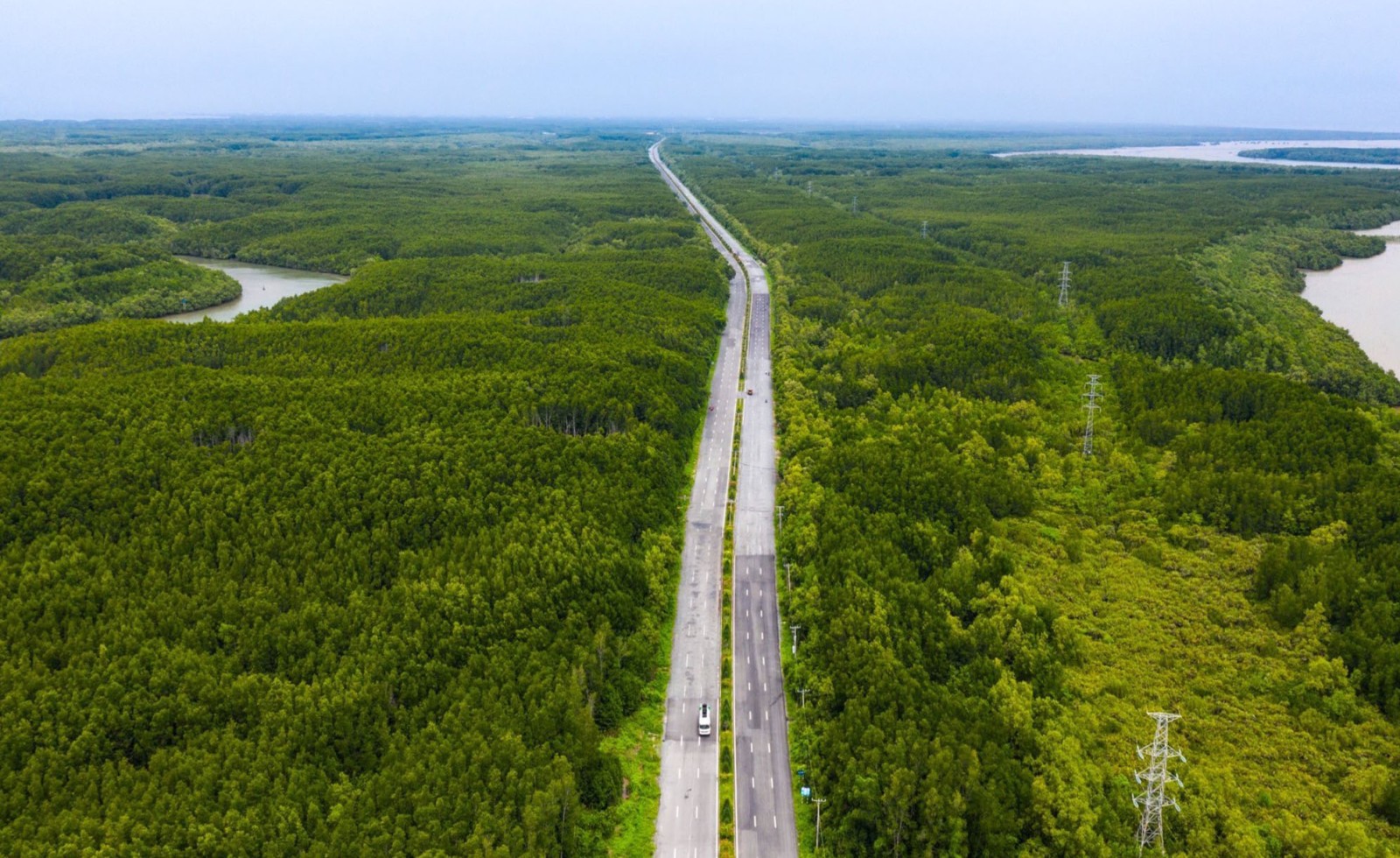 TPHCM: Nghiên cứu mở rộng đường Rừng Sác lên 8 làn xe