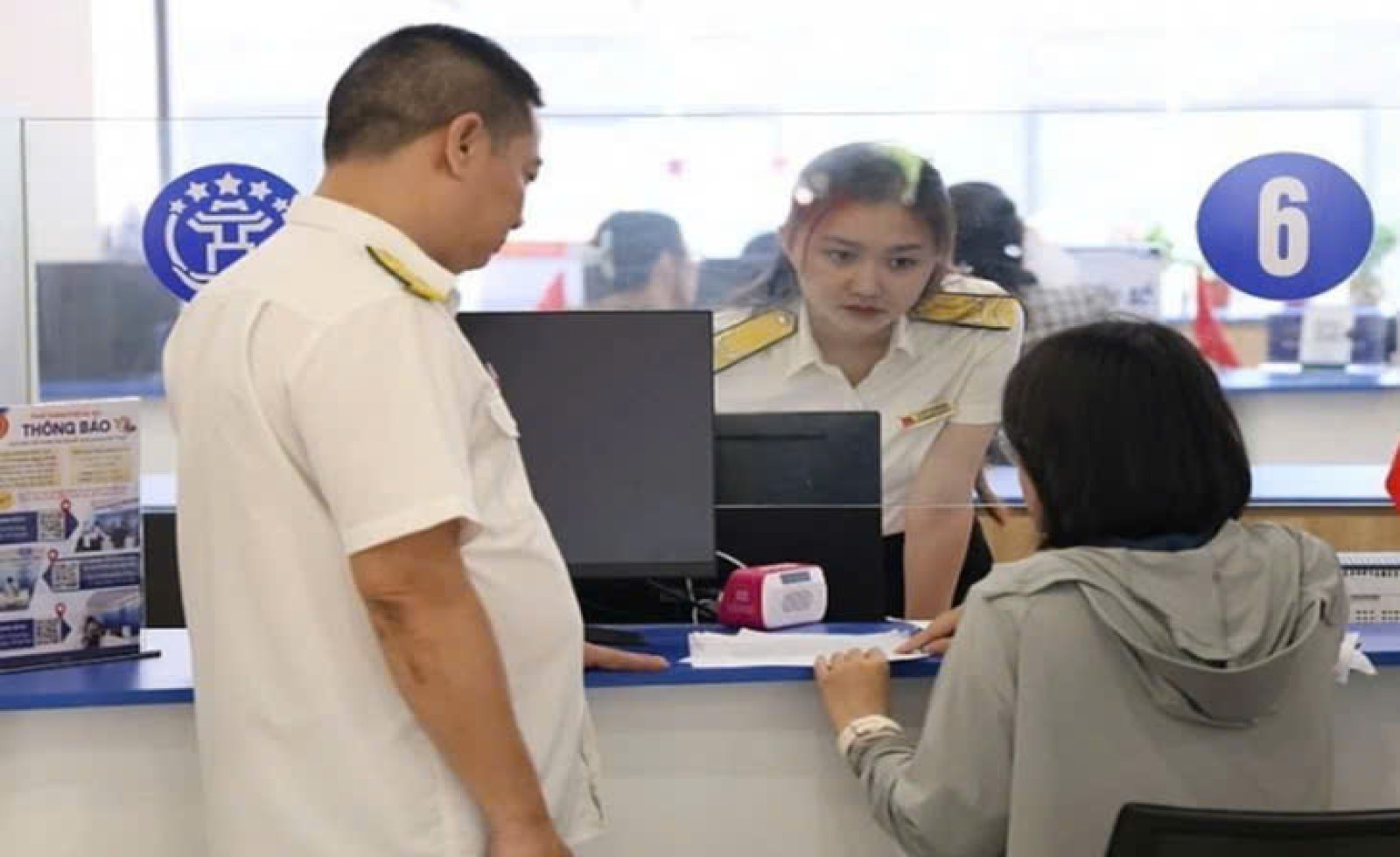 Xử lý hồ sơ đất đai: Cục Thuế cấm cán bộ gây phiền hà