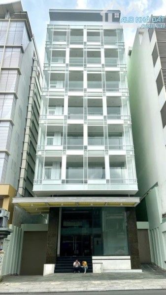 220m2 3MT Võ Văn Tần Q3. 8,6x26m.8 Tầng 115 Tỷ
