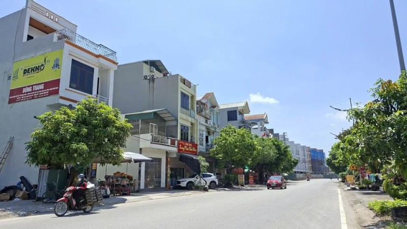 28,X TRIỆU/M² – 300M² – 2 MẶT ĐƯỜNG CỰC HIẾM!