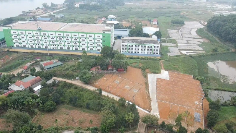 540tr có ngay 173.9m2 sổ đỏ cách Hà Nội 6km Thanh Thuỷ, cạnh công ty giày da hơn 4000 công nhân