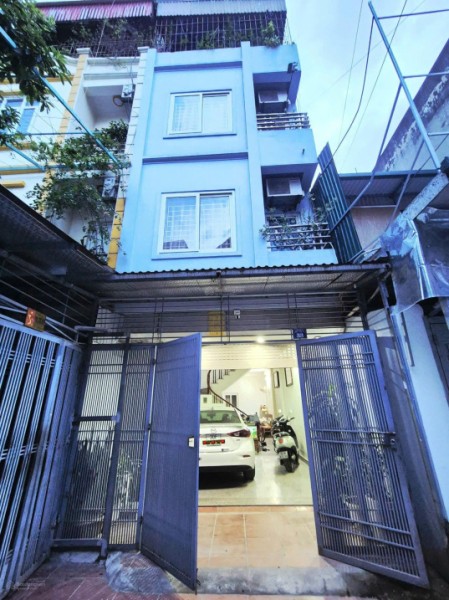 Bán căn nhà 79.3m2 rộng rãi, hẻm thoáng, ở liền hoặc cho thuê có HĐ sẵn chỉ hơn 4 tỷ
