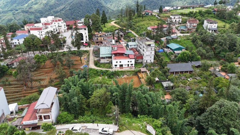 Bán đất mặt Phố Thác Bạc Giá hời trung tâm Sa Pa 1.000m2 Giá 23 tỷ