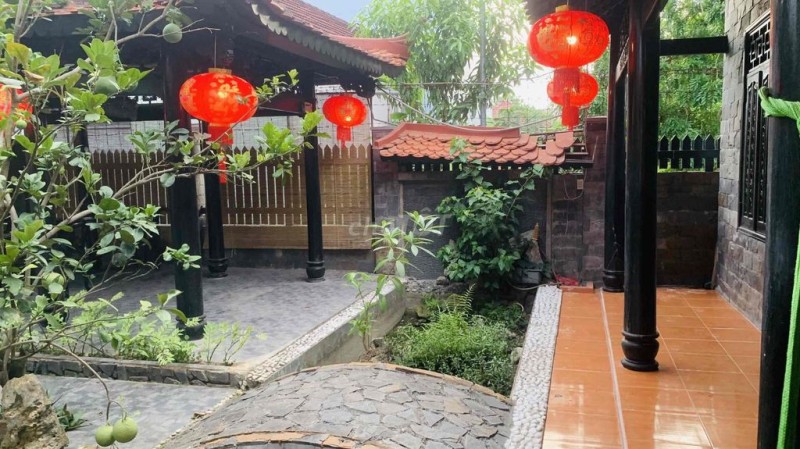 BÁN GẤP NHÀ BIỆT THỰ GỖ DIÊN SƠN