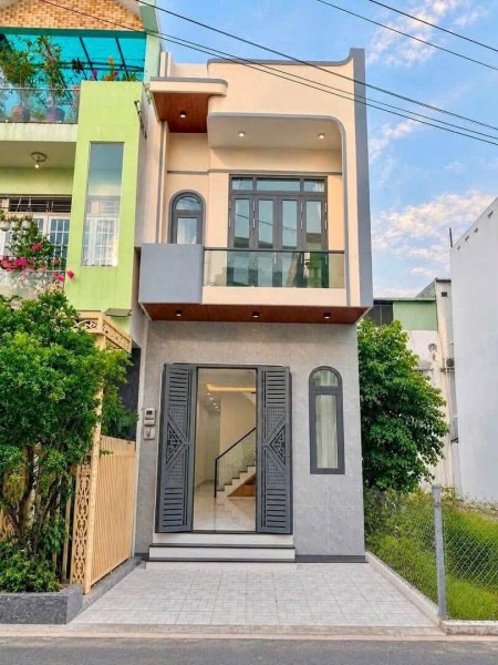 - Bán nhà 1 lầu đường Lý Phật Mã , Sao Mai , Bình Khánh cũ.