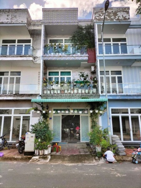BÁN NHÀ 1 TRỆT 2 LẦU KDC THƯỜNG THẠNH CR-CT