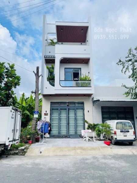 ✨ BÁN NHÀ 3 TẦNG ĐẸP – GIÁ ĐẦU TƯ - KDC HỒNG LOAN