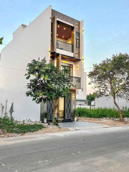 Bán nhà 3 tầng kdc Hồng Loan 5x17m giá 5.8 tỷ