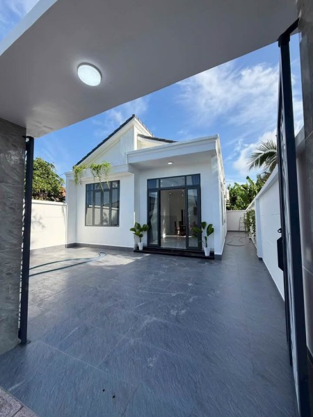 🏡 Bán Nhà Cấp 4 Mái Thái Cổ Điển Sân Rộng Thoáng Mát