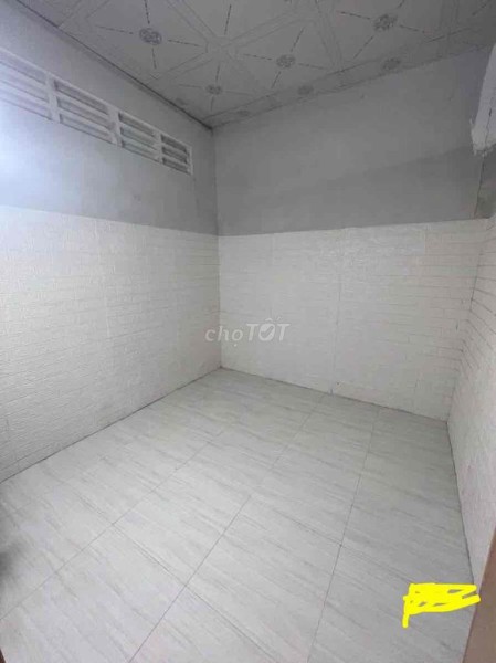 Bán nhà khu vực khu dân cư ấp Bình Tân