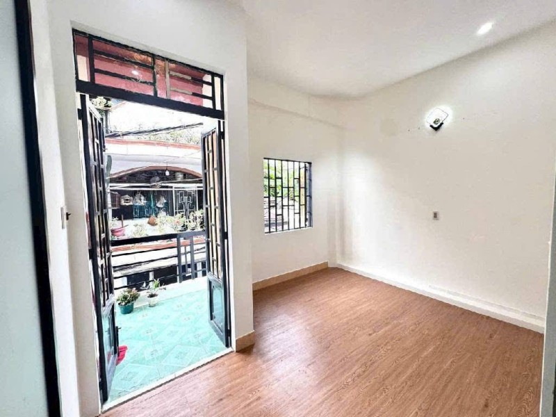 Bán nhà Lê Đình Cẩn, Quận Bình Tân, Hồ Chí Minh, 32m2, giá 3.98 tỷ