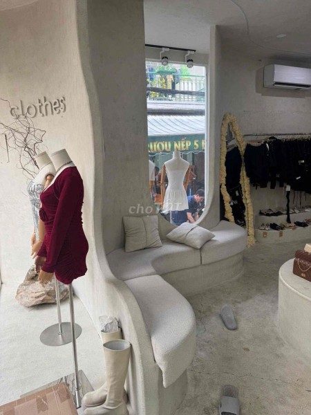 Bán nhà Mặt Tiền Căn góc 35 nguyễn Việt Hồng Cần thơ