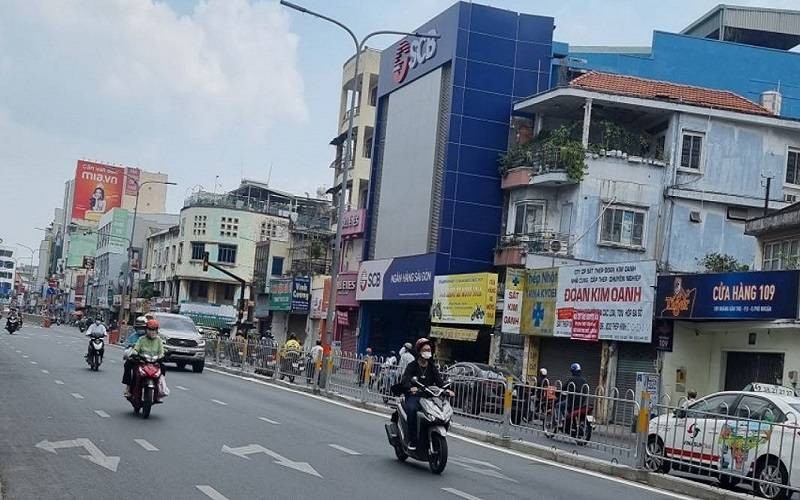 Bán nhà mặt tiền kinh doanh Hoàng Văn Thụ, Phường 9, Phú Nhuận, 168m2, 4 tầng, ngang 7,7m, giá rẻ