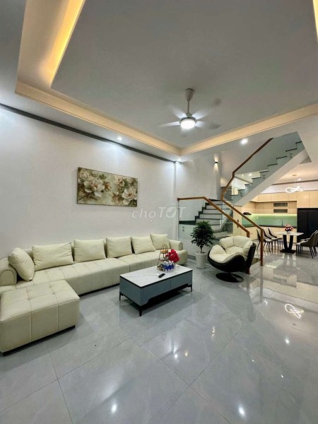 BÁN NHÀ MỚI HẺM 2 ÔTÔ THOẢI MÁI