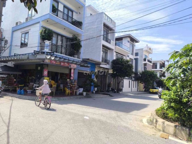 Bán nhà Vĩnh Tiến sát TĐC Hồ Sen , 4 tầng , 64m