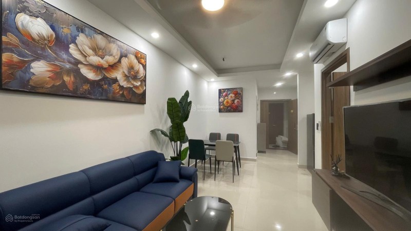 Bán Q7 Riverside 2PN 2WC, 3,7 tỷ 67,61m2 ở tầng trung, nhà rất mới đẹp