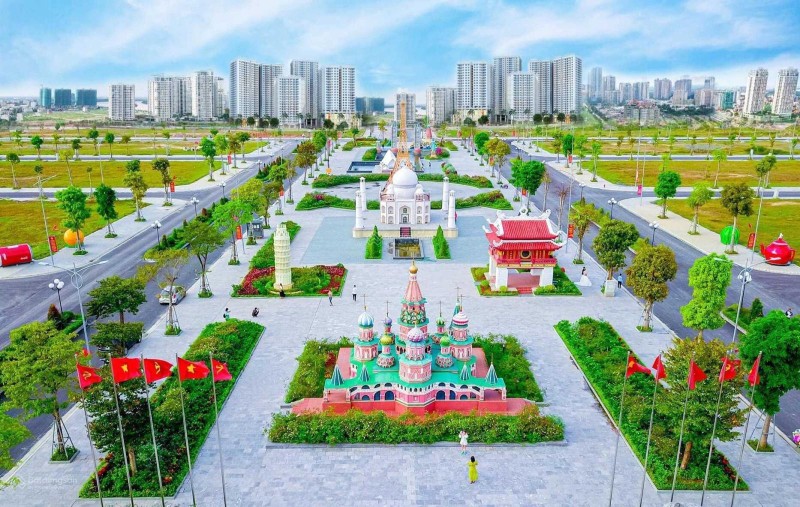 Cần bán lô đất đẹp gần Công viên Kỳ quan ở Việt Hàn, hướng Nam, giá 17tr/m2.