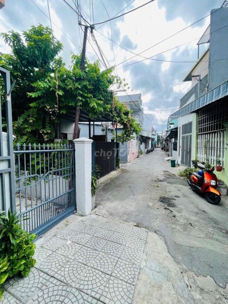 CẦN BÁN NHÀ CẤP 4 KIỆT Ô TÔ , ĐỊA CHỈ K 353 CMT8 – GẦN CHỢ CẨM LỆ
