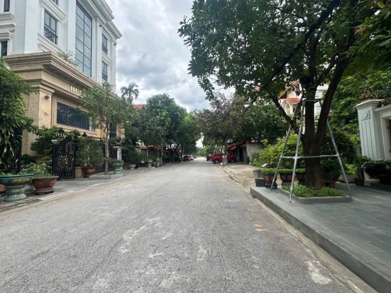 Chào bán lô đất nhà vườn Đông Thành Hoa lư Ninh Bình.