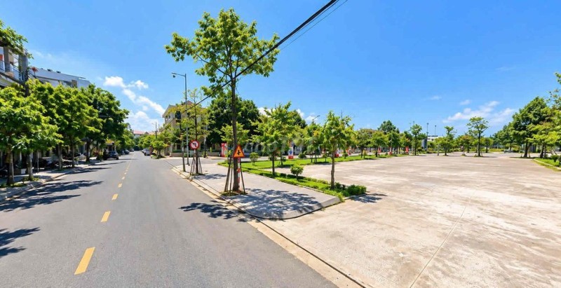 Chỉ 6.95 tỷ,nhà 100m² mặt đường 10.5m đối diện Quảng trường Liên Chiểu