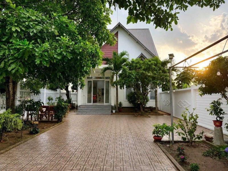 🍀 Chị Guột Cần Bán Nhà mái Thái 2 mặt tiền đường nhựa – KP Trường An, Phường Long Hoa, Tây Ninh