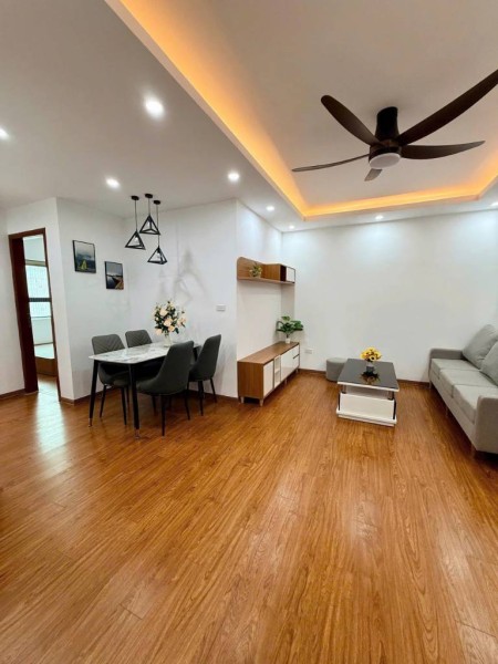 Chính chủ bán căn hộ chung cư VP5 Linh Đàm, sổ đỏ chính chủ, nhỉnh 4 tỷ