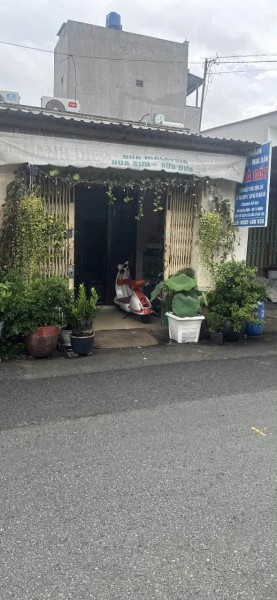 CHÍNH CHỦ BÁN NHÀ MẶT TIỀN ĐƯỜNG NHỰA – HÓC MÔN