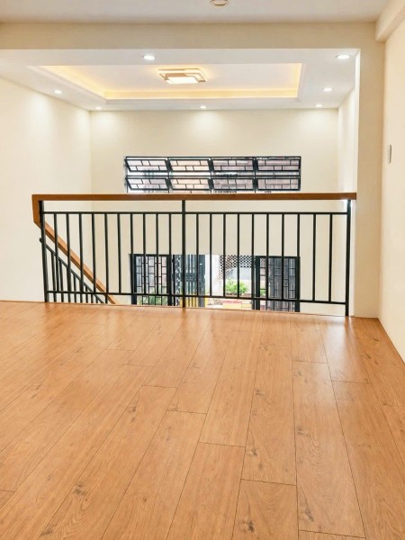 CHÍNH CHỦ ĐANG Ở TẠI TRƯỜNG SA, PHÚ NHUẬN, 61M2 / 6T.X, HẺM VF3 CÁCH MẶT TIỀN 40M THÔNG HXH SÁT BÊN