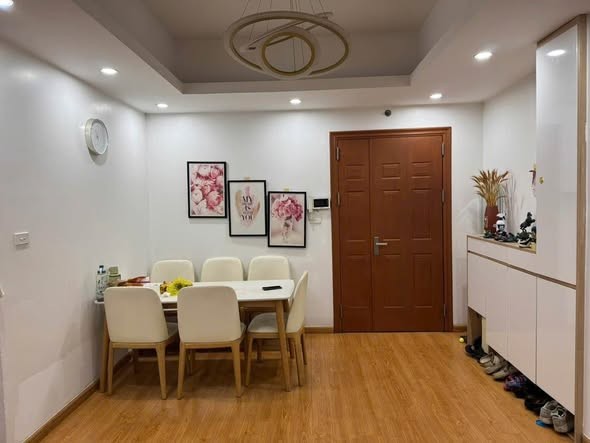 👋👋👋CHÍNH CHỦ GỬI BÁN GẤP CĂN 3 NGỦ 2WC VÀ 1KHO TOÀ CT7 KHU ĐÔ THỊ DƯƠNG NỘI HÀ ĐÔNG