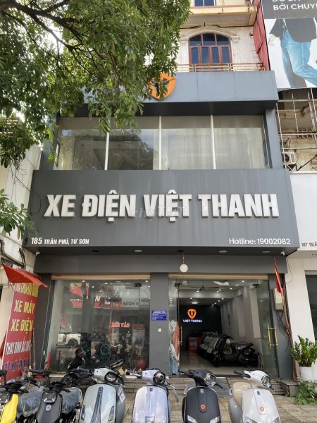 Cho thuê cả nhà mặt đường Trần Phú, Từ Sơn, Bắc Ninh (100m2/tầng)