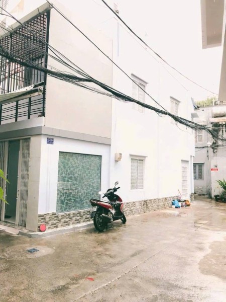 CHO THUÊ NHÀ CÁCH MẠNG THÁNG 8, HẺM XE HƠI, GÓC 3 MẶT TIỀN, 4x13M, 2 TẦNG, GIÁ 16 TRIỆU