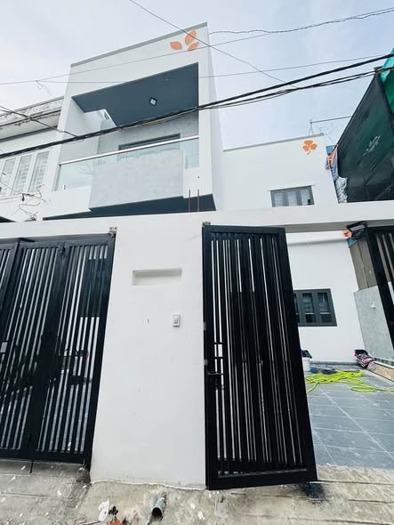 🍀🍀🍀CHỦ BÁN NHÀ MỚI ĐỔ 2 MÊ SUỐT, CHỐNG THẤM CHỈNH CHU